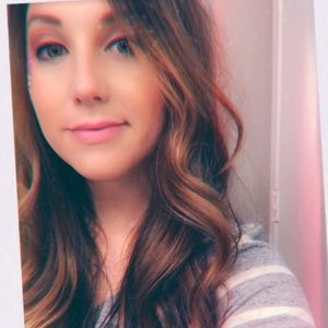 Meet your Posher, Lindsay